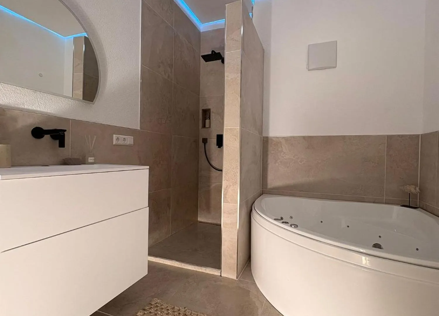 Group Accommodation In A City Location Штутгарт Апартаменты